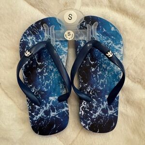 Brand New Kids size Small Royal Caribbean Sandals